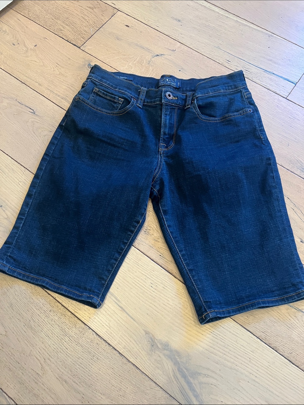 Lucky Brand women’s Dark Blue Denim Shorts 6/28